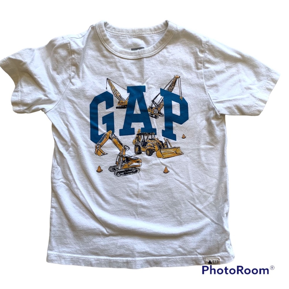 3/$20 Gap tee